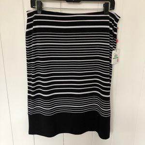 Black & White Stripe Pencil Skirt